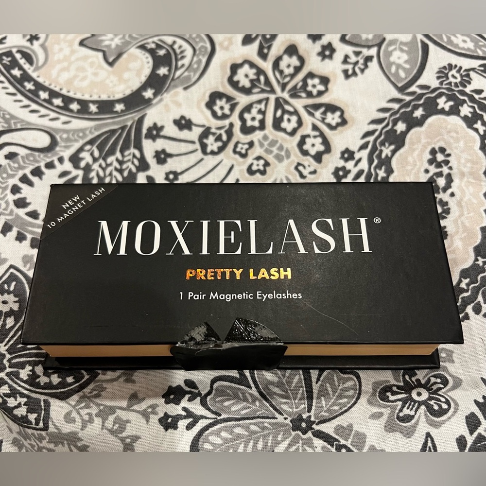 New Moxielash Magnetic Pretty Lash